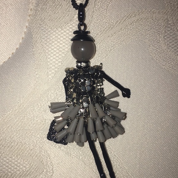 Rare Parisian Doll Necklace - Picture 2 of 4